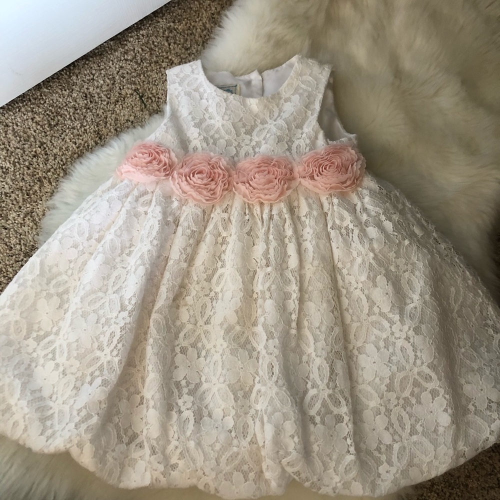 Lace dress